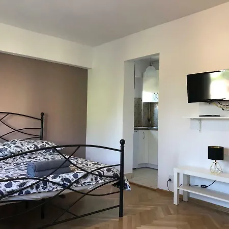 Modern Wifi Tv Free Parking Goodlocation * Varsovie